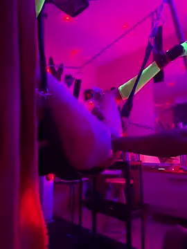 nickgode69 online show from January 18, 11:33 pm