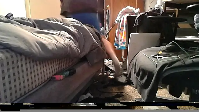 Snapshot of deadpi chatting on February 22, 1:02 pm deadpi online show from February 22, 1:02 pm