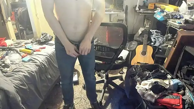 Snapshot of deadpi chatting on December 10, 4:45 am deadpi online show from December 10, 4:45 am