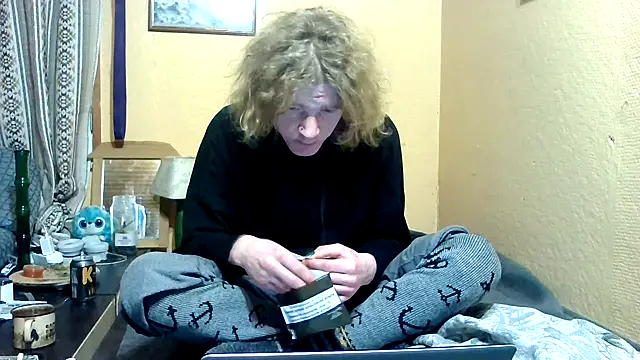 henna aho94 online show from December 9, 5:41 pm