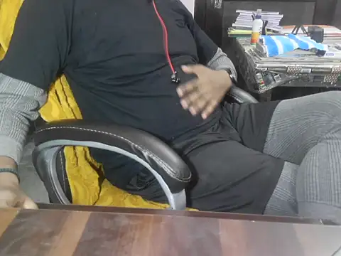 Average Indian online show from November 17, 1:37 pm