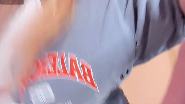 Diana Garrett online show from March 23, 2:00 am