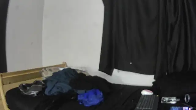 Snapshot of sexyblondetrans chatting on November 22, 12:59 pm sexyblondetrans online show from November 22, 12:59 pm