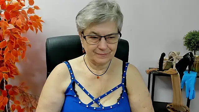 IrisDream online show from September 24, 6:20 am