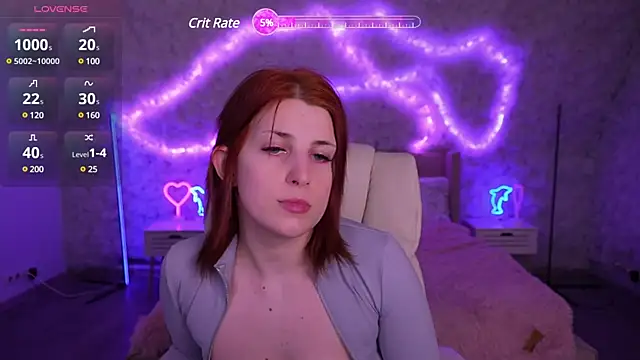 Snapshot of FoxyRayy chatting on February 27, 5:07 am FoxyRayy online show from February 27, 5:07 am