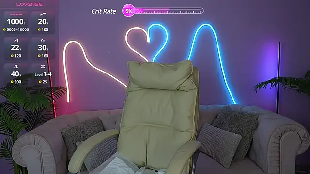 Snapshot of FoxyRayy chatting on March 16, 12:00 pm FoxyRayy online show from March 16, 12:00 pm
