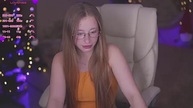 SilverrMoon online show from December 15, 7:52 pm