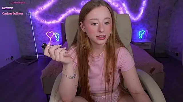 SilverrMoon online show from March 3, 11:14 pm