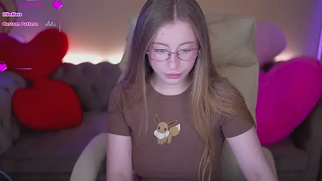 SilverrMoon online show from February 15, 2:05 pm