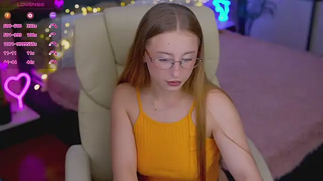 SilverrMoon online show from November 3, 8:23 pm