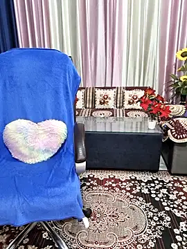 Cute-Raashii online show from April 23, 11:39 pm