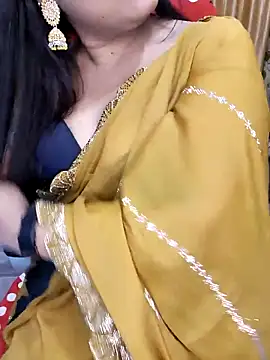 Cute-Raashii online show from November 26, 4:40 pm