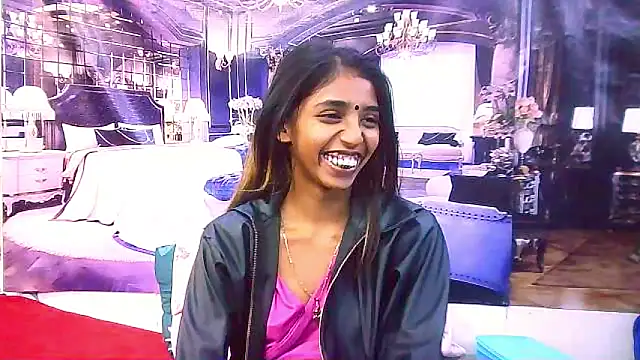 Snapshot of IndianSexySlender chatting on December 1, 5:08 am IndianSexySlender online show from December 1, 5:08 am