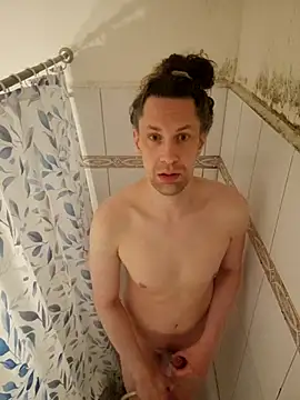 Josephine LIVE online show from April 1, 4:36 am