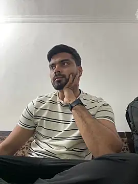 hotboysammy online show from December 20, 1:33 pm