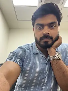 hotboysammy online show from February 18, 11:11 am