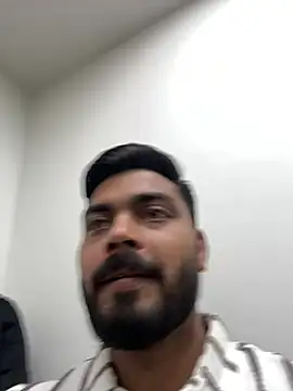 hotboysammy online show from December 17, 5:29 am