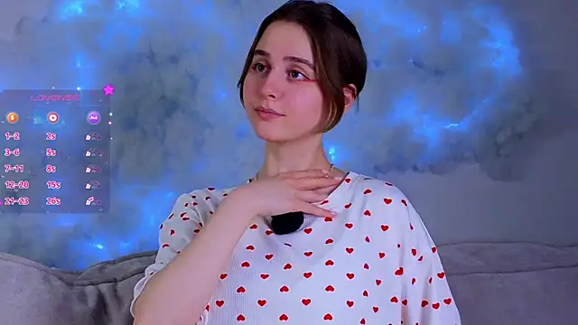 FalineBucher online show from February 18, 11:11 am