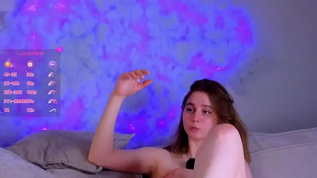 FalineBucher online show from February 21, 5:20 pm