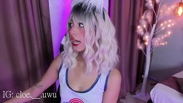 cloe  palmer online show from February 25, 12:38 pm