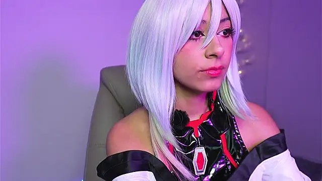 cloe  palmer online show from April 13, 12:42 pm