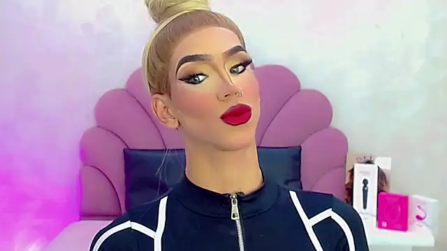 briana sex32 online show from March 12, 4:40 am