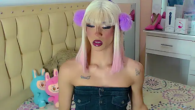 briana sex32 online show from November 14, 3:32 am