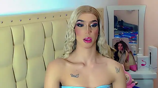 briana sex32 online show from December 17, 7:08 pm