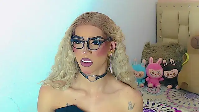 briana sex32 online show from November 27, 2:23 am