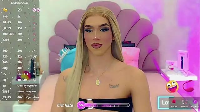 Snapshot of briana_sex32 chatting on March 19, 7:29 am briana sex32 online show from March 19, 7:29 am