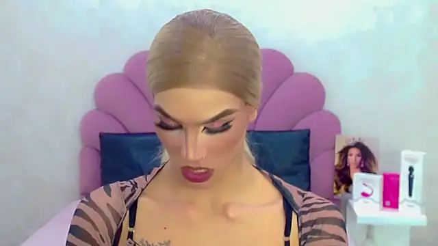 briana sex32 online show from March 21, 8:19 am