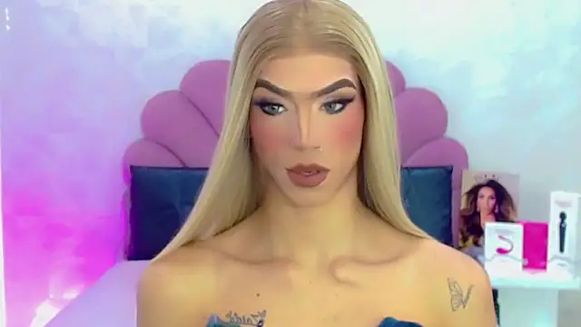 briana sex32 online show from March 26, 5:39 am