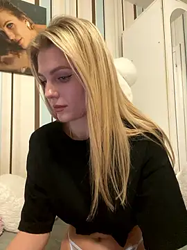 Liya my online show from January 8, 5:52 pm