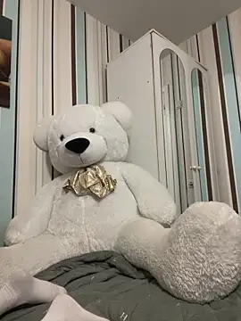 Liya my online show from December 22, 5:24 pm