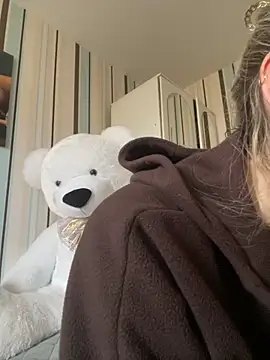 Liya my online show from November 8, 10:41 am