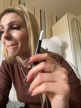 Liya my online show from November 6, 10:08 am