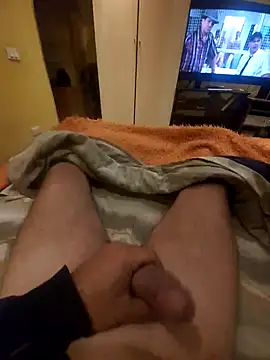 tiscopofortezozza online show from March 8, 8:45 pm