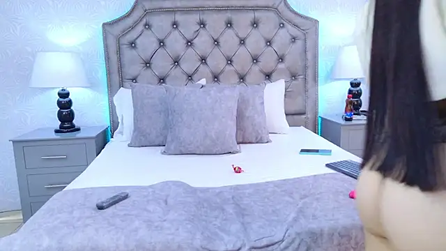 MadissonBacker online show from November 26, 7:36 pm