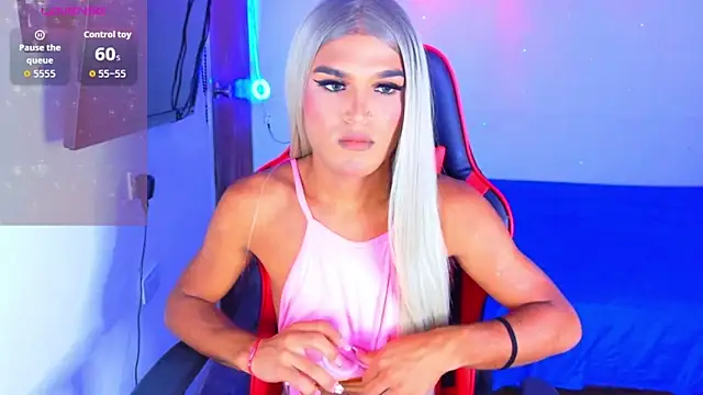 AllisonsweetZ online show from March 22, 3:13 pm