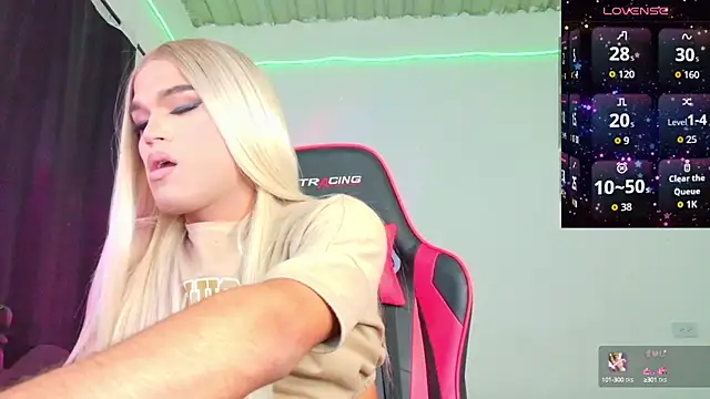 Snapshot of AllisonsweetZ chatting on September 12, 3:01 pm AllisonsweetZ online show from September 12, 3:01 pm