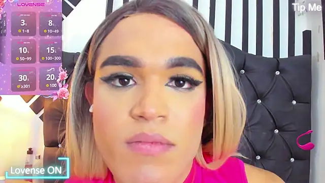 Snapshot of AllisonsweetZ chatting on February 26, 1:46 am AllisonsweetZ online show from February 26, 1:46 am