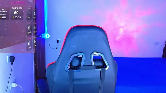 AllisonsweetZ online show from March 23, 4:18 pm