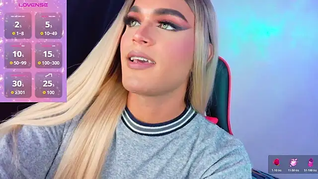 Snapshot of AllisonsweetZ chatting on November 17, 8:46 pm AllisonsweetZ online show from November 17, 8:46 pm