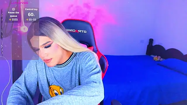 AllisonsweetZ online show from March 25, 4:39 pm