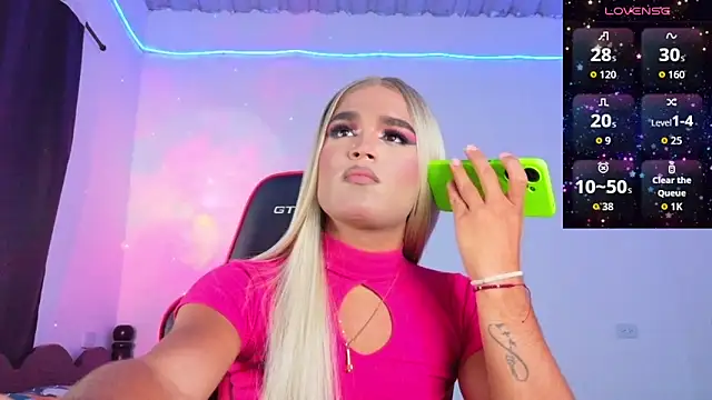 Snapshot of AllisonsweetZ chatting on September 27, 6:47 pm AllisonsweetZ online show from September 27, 6:47 pm