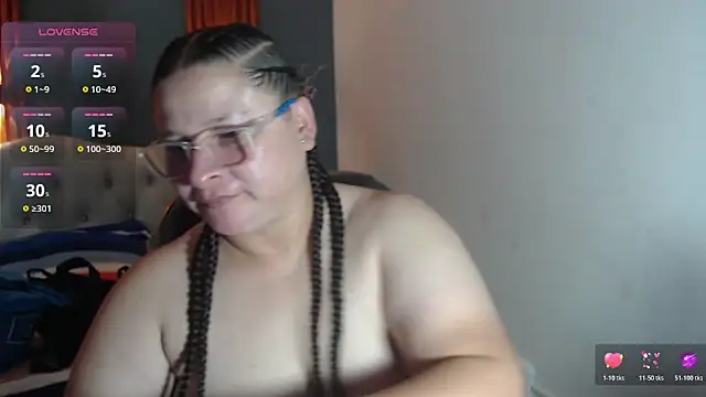 Snapshot of katty_femdom chatting on June 15, 9:42 am katty femdom online show from June 15, 9:42 am