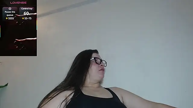 Snapshot of katty_femdom chatting on March 19, 12:45 pm katty femdom online show from March 19, 12:45 pm