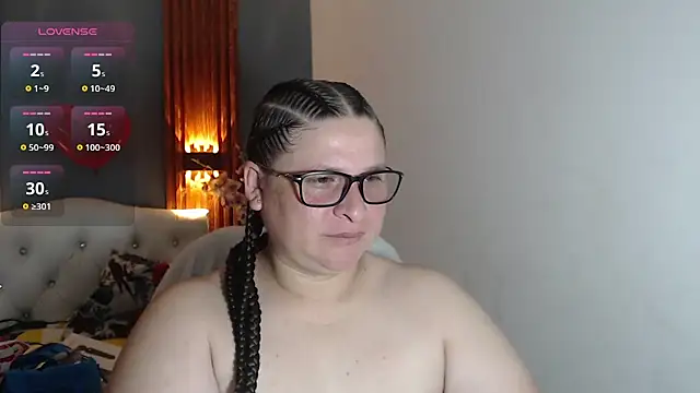 Snapshot of katty_femdom chatting on February 24, 9:10 am katty femdom online show from February 24, 9:10 am