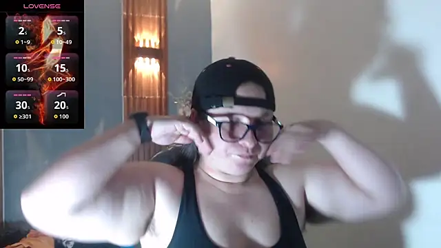 Snapshot of katty_femdom chatting on October 14, 12:39 pm katty femdom online show from October 14, 12:39 pm