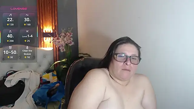 Snapshot of katty_femdom chatting on January 9, 8:54 am katty femdom online show from January 9, 8:54 am